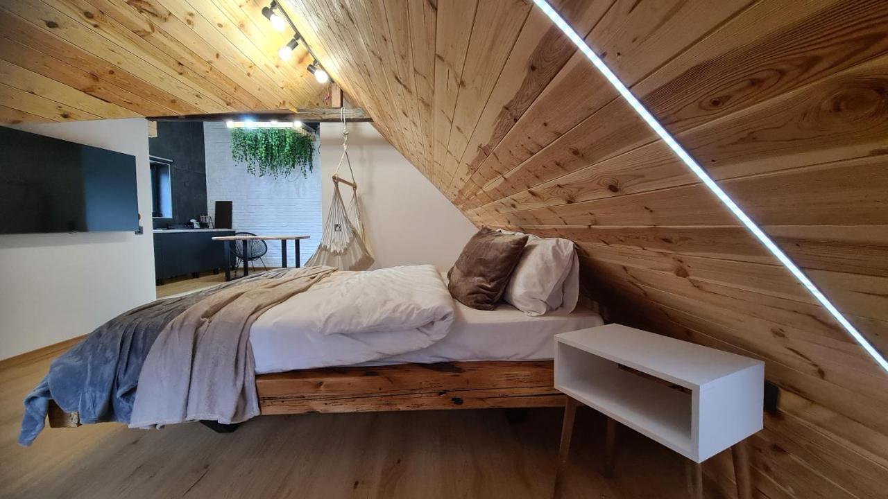 Casa Chiper - Attic Apartment With View Μπρασόβ Εξωτερικό φωτογραφία