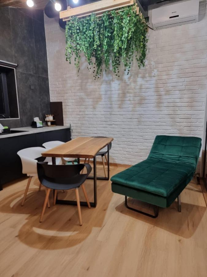 Casa Chiper - Attic Apartment With View Μπρασόβ Εξωτερικό φωτογραφία